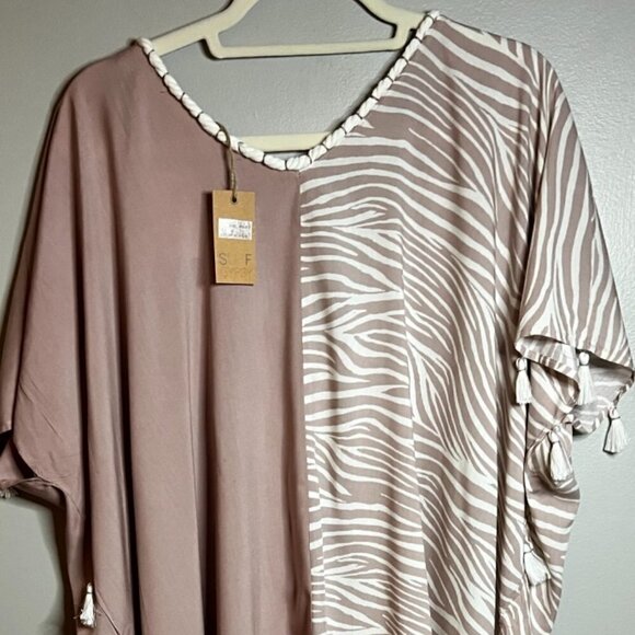 Rope Trim Surf Gypsy Beach Cover Up in Mauve and creme color Size M - Picture 4 of 7